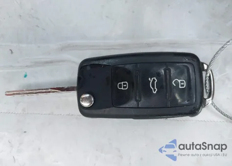 2013 Volkswagen Jetta 2.5L Se z USA, uszkodzony, nr VIN 3VWDP7AJ8DM253337